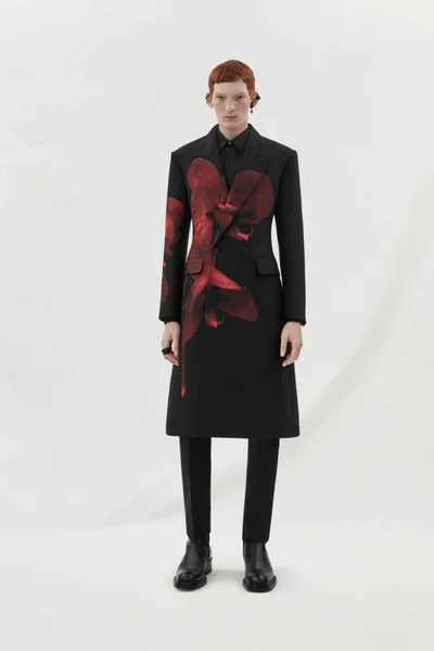 Look 30